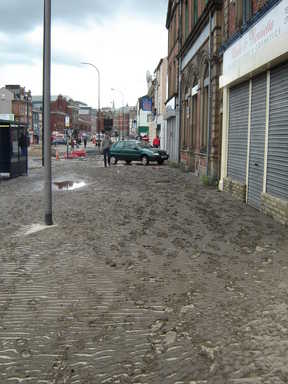 Mud covered pavements, The Wicker.