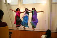 Isha Nandra and dancers