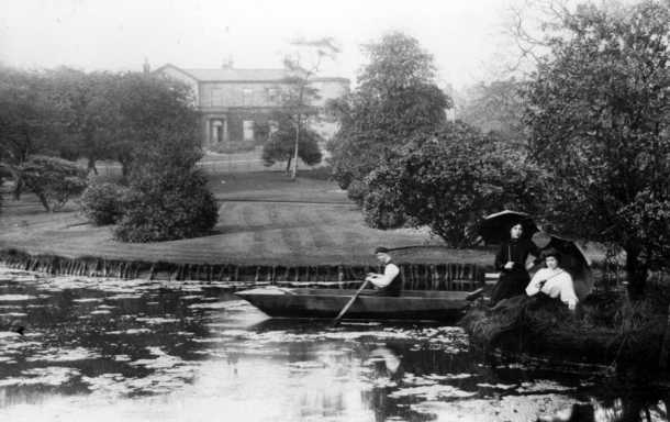 Abbeyfield Park boating lake