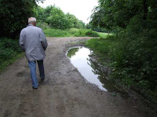 Access road damaged 