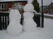 Two snowmen on Catherine Street