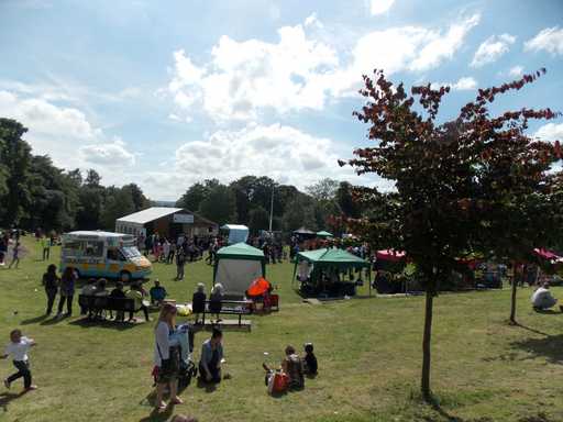 Festival early arrivals in Abbeyfield Park